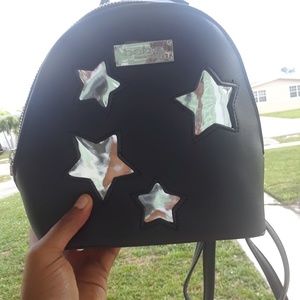 Meet your Posher, Rachelle